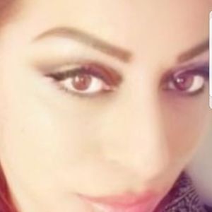 Meet your Posher, Veronica